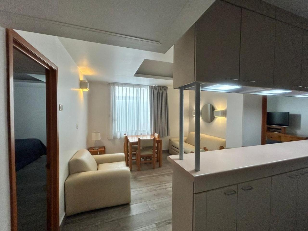 Suites Arquimedes 33 Mexico City Exterior photo